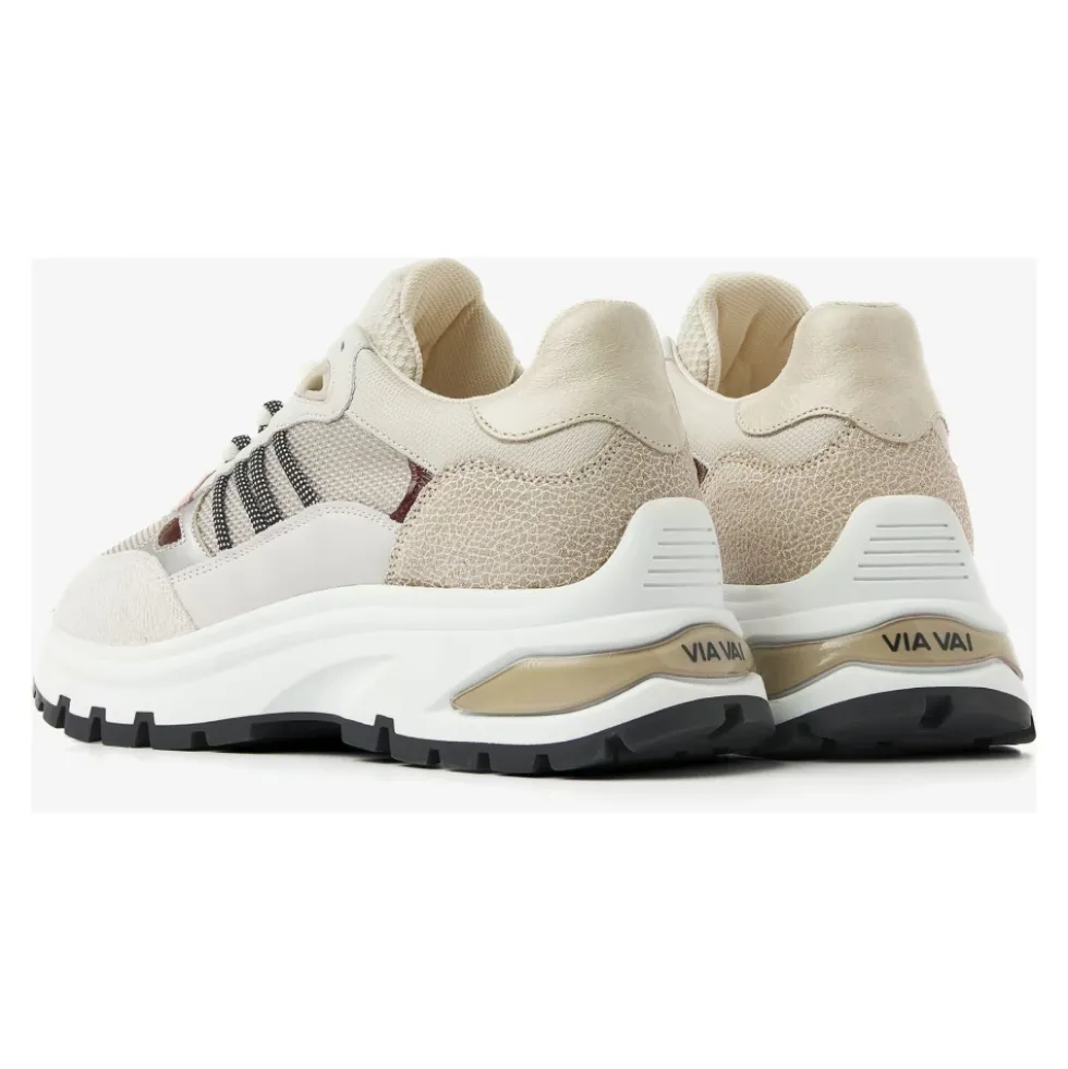 Liz Dae Sneakers