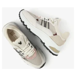 Liz Dae Sneakers