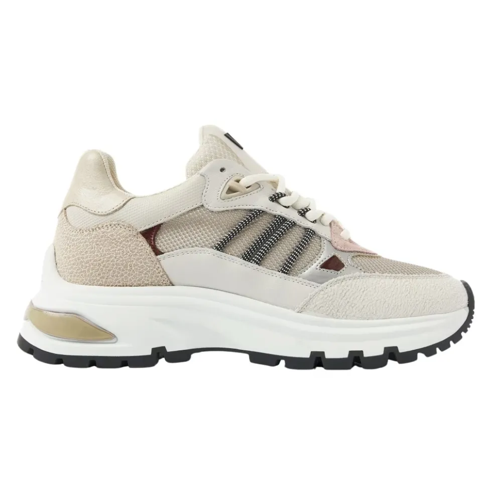 Liz Dae Sneakers