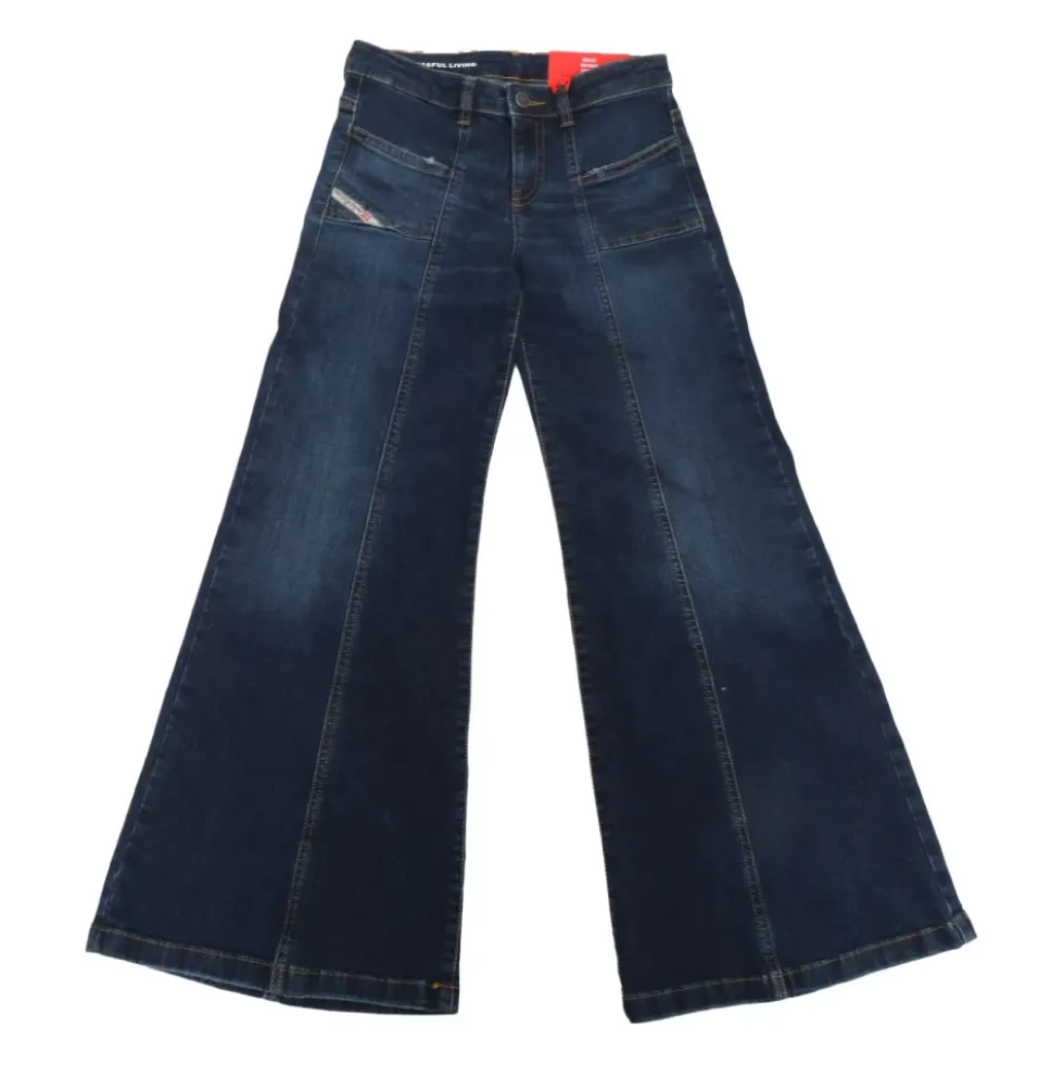 Logo Patch Wide Leg Jeans