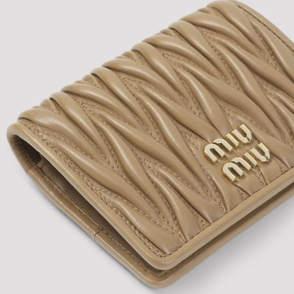 Matelassé Wallet