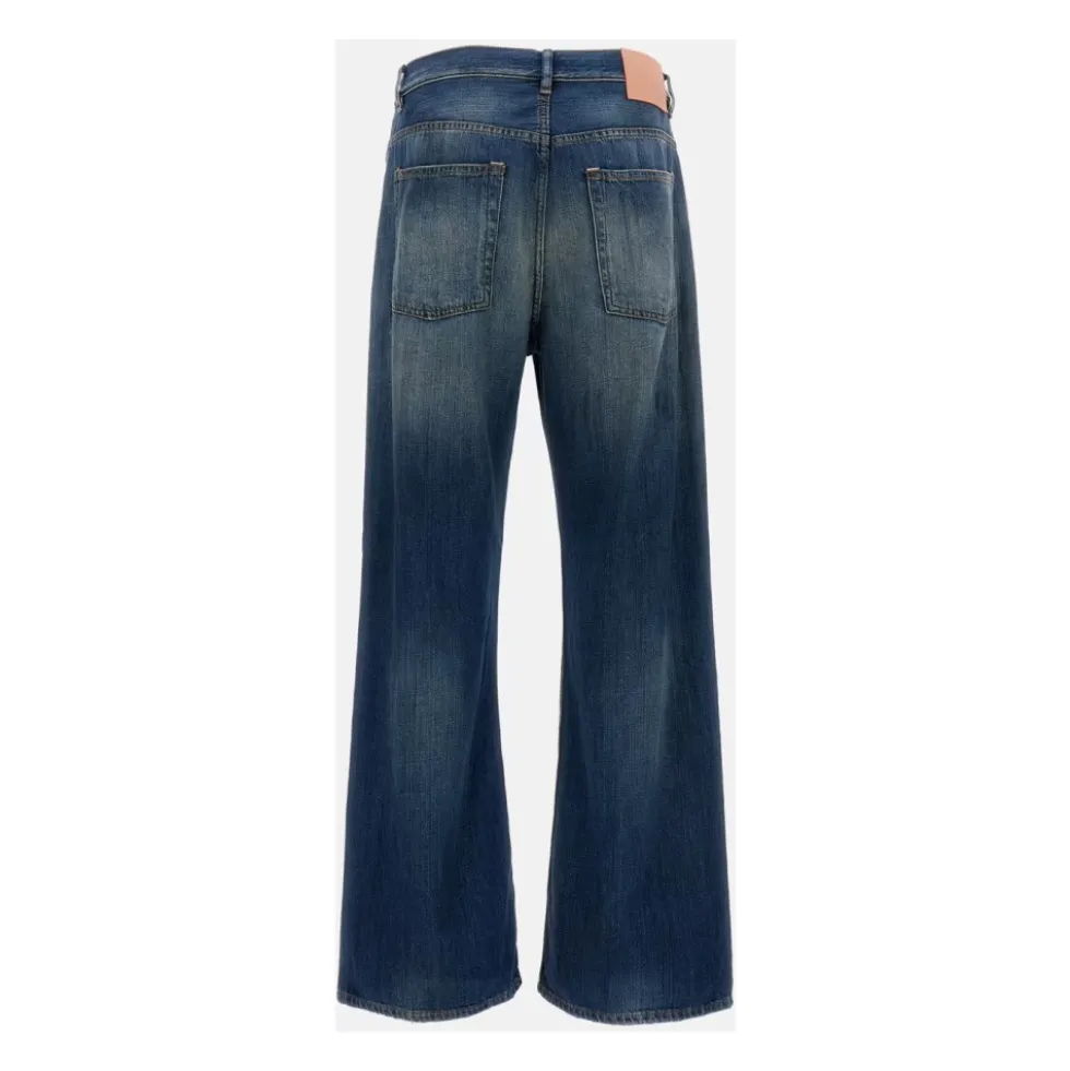 2021M Flared Jeans