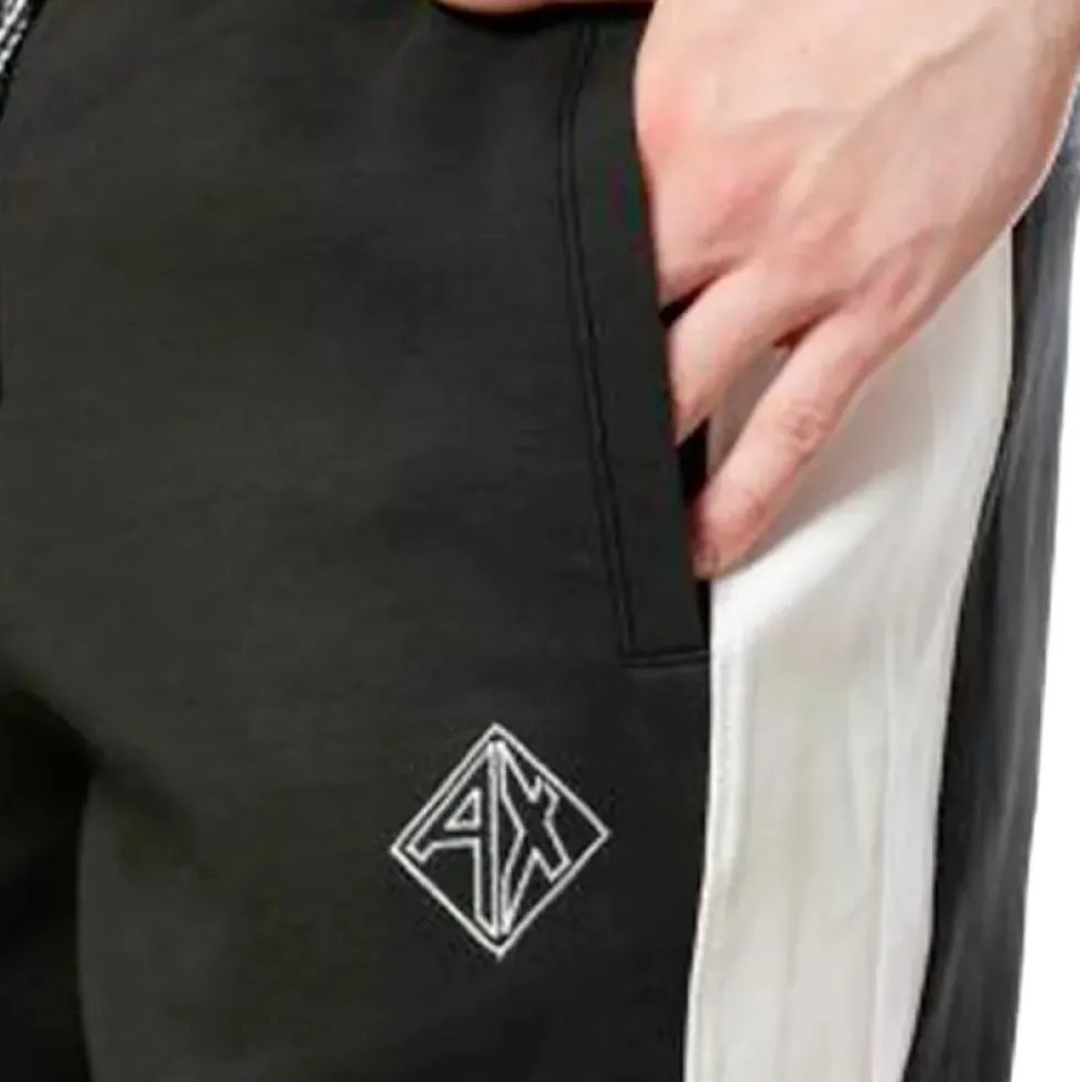 Minimalistiske stræk sports shorts