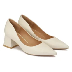 Minimalist pumps i neutral farve