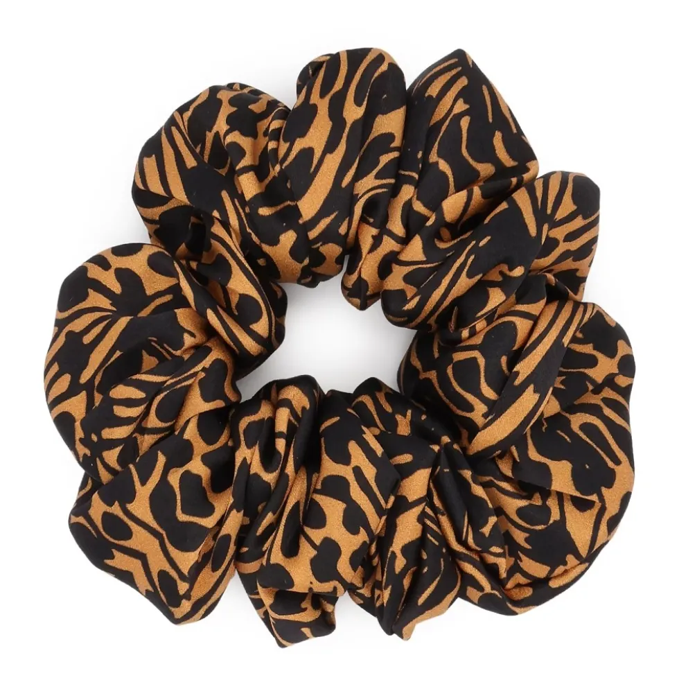 Mønstret brun og sort scrunchie elastik