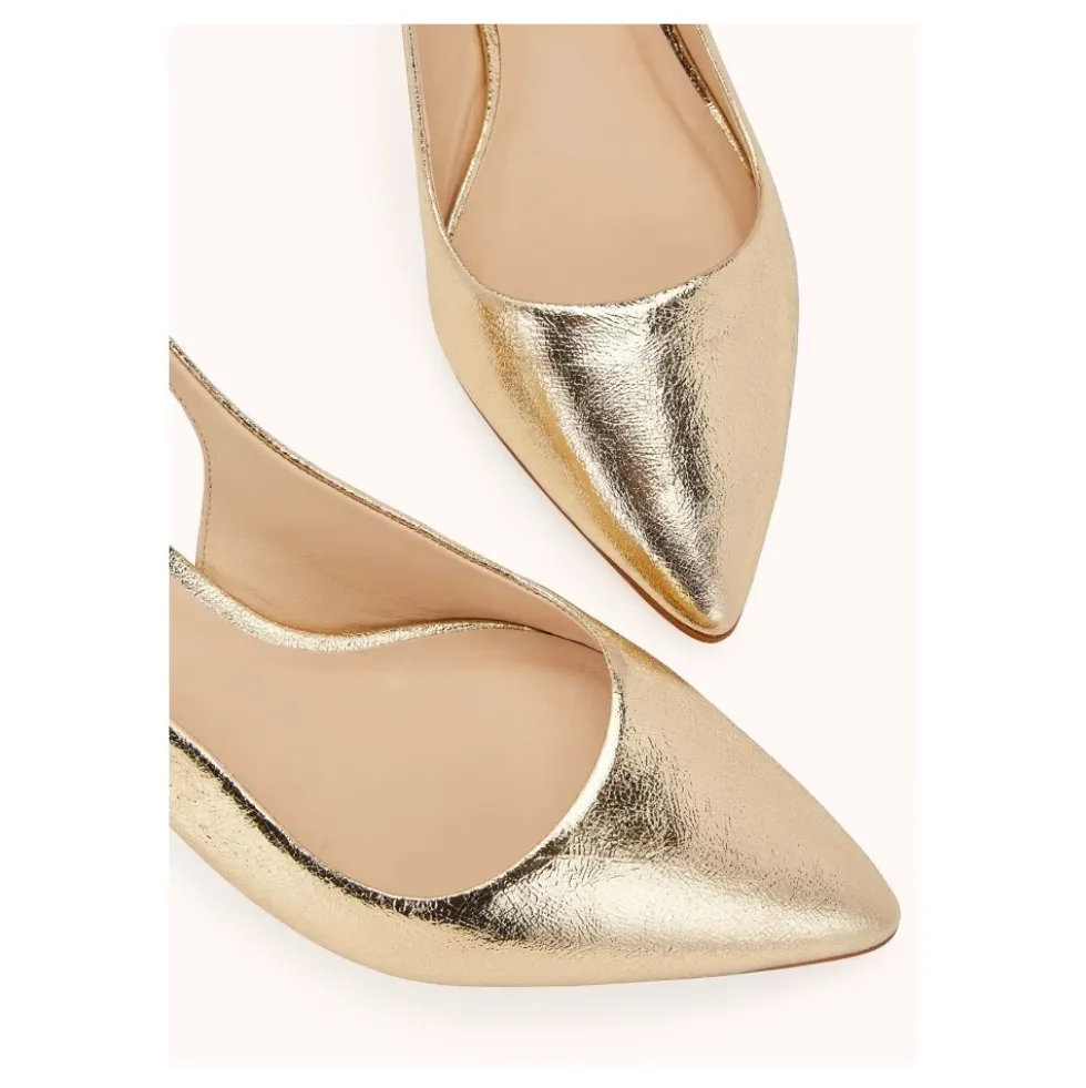 Moderne kitten heel slingback pump