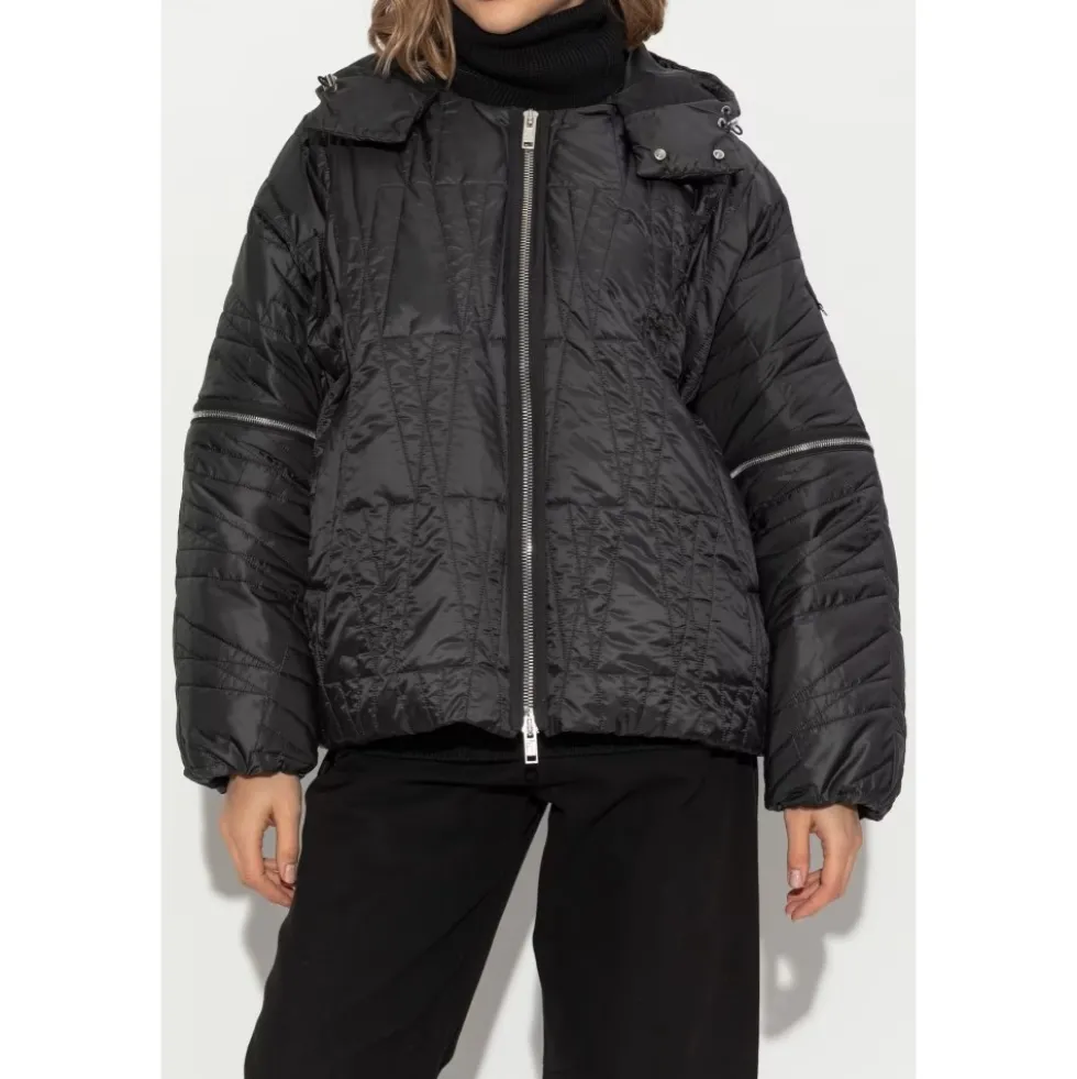 6 Moncler Willow Smith Jakke