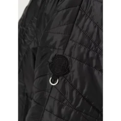 6 Moncler Willow Smith Jakke