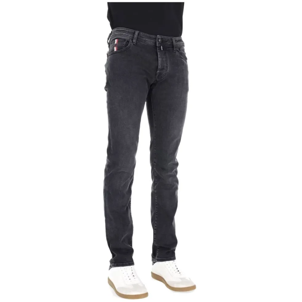 Nick Jeans