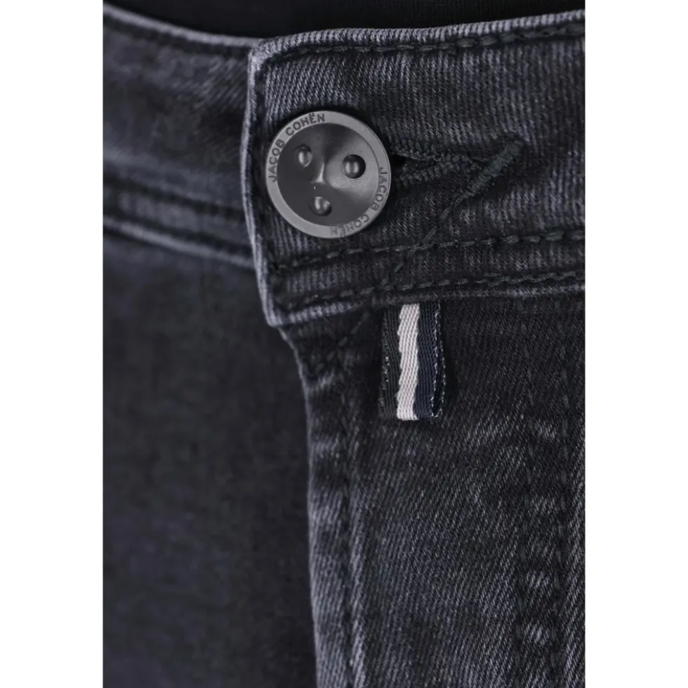 Nick Jeans