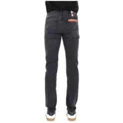 Nick Jeans