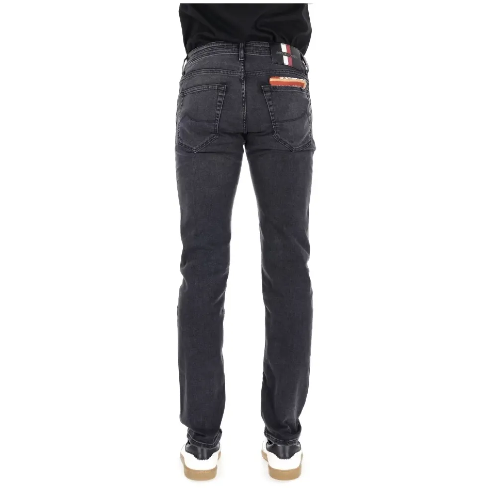 Nick Jeans