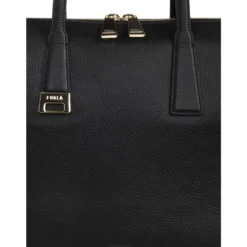 Olivia L Tote