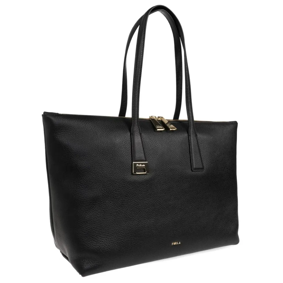 Olivia L Tote