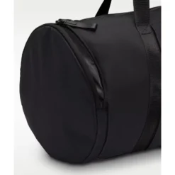 One Duffel Bag (35L)