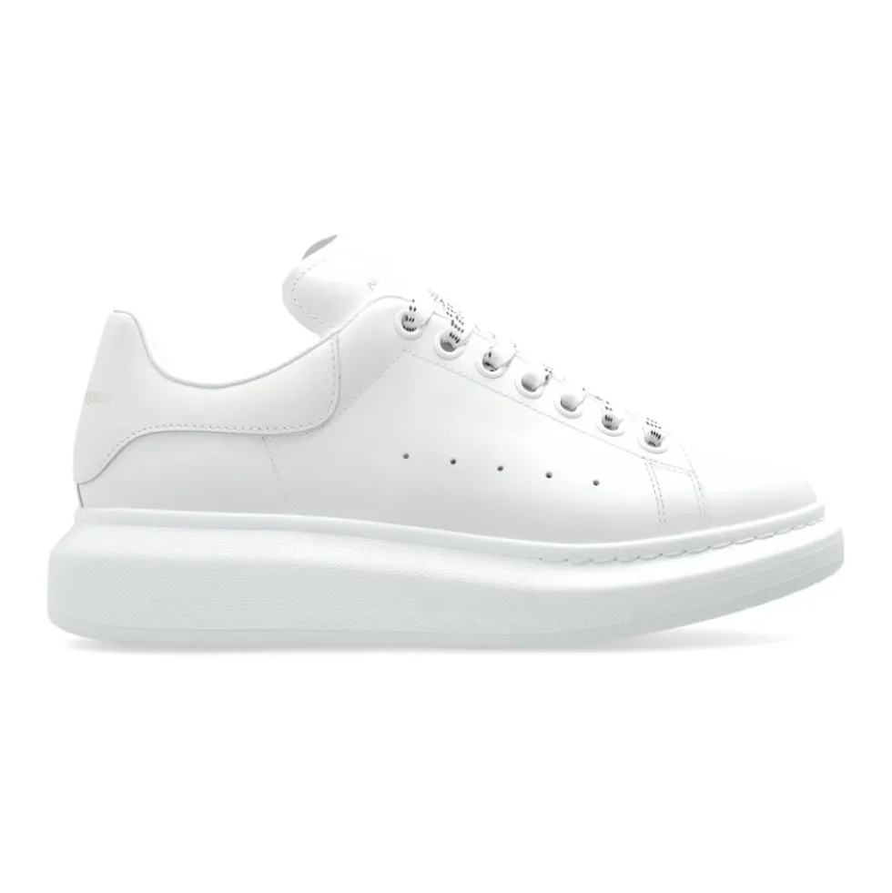 Oversized Sneaker