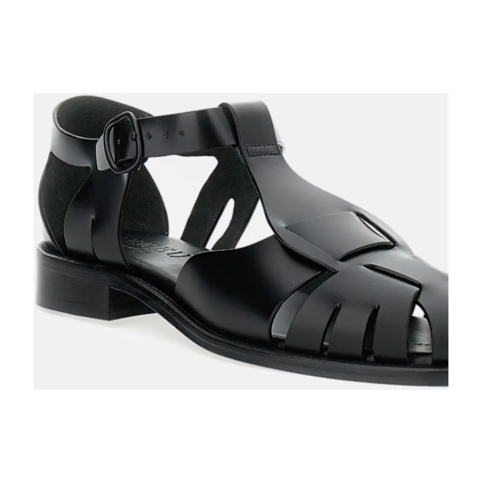 Pesca Flat Sandal