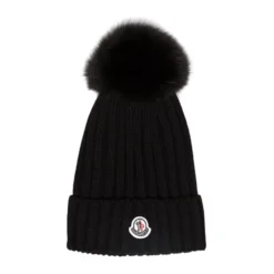Pom Pom Beanie
