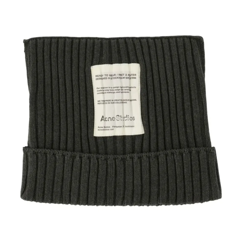 Ribbed Square Beanie