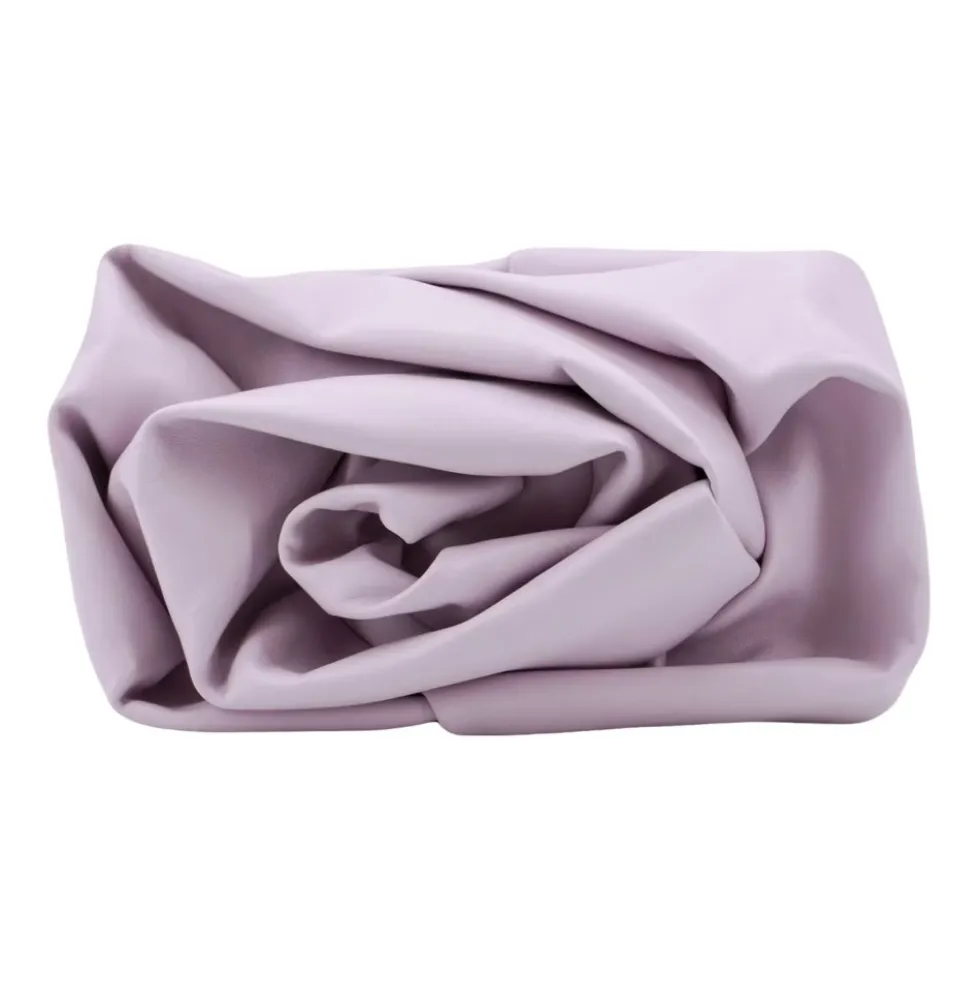 Rose Clutch