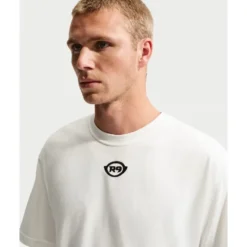 R9 T-Shirt