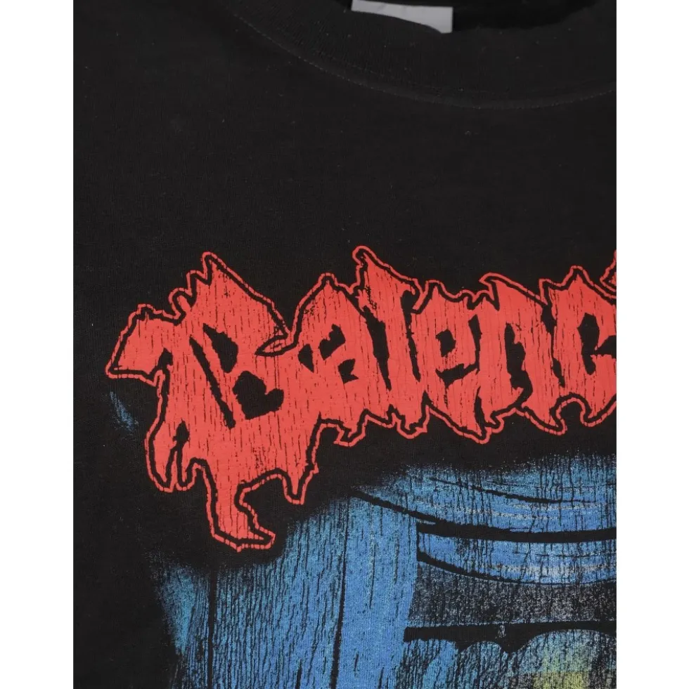 Salon De Couture Medium Fit T-Shirt