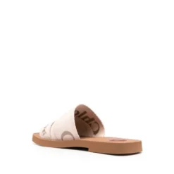 Sandaler med broderet logo