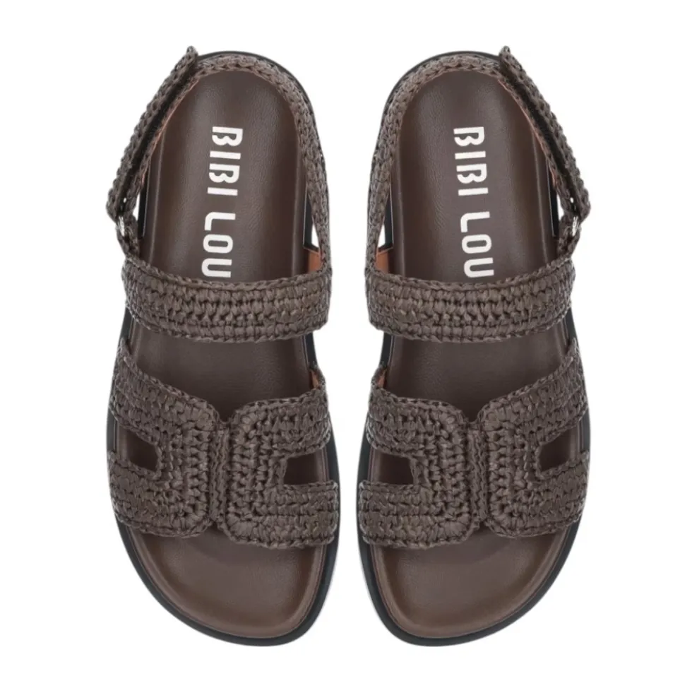 Sandal med raffiaeffekt