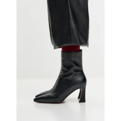 Sculpted Sleek-Heel Ankelstøvle
