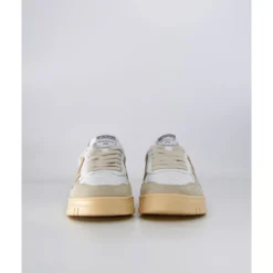 Seul Sneakers