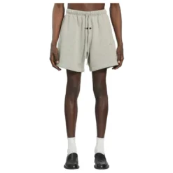 Signature Classic Short