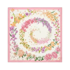 Silketørklæde med blomsterprint
