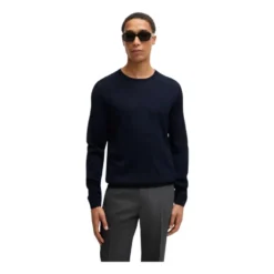Slim-fit sweater i ren uld med rund hals