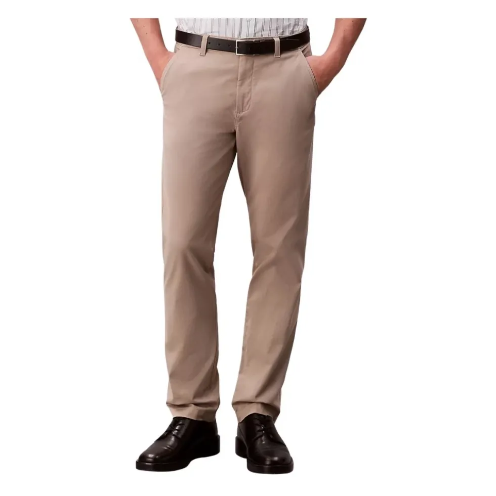 Slim Twill Chino