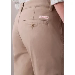 Slim Twill Chino