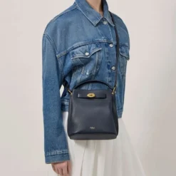 Small Classic Grain Bucket Bag