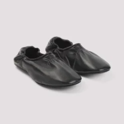 Smidige Slippers i Læder