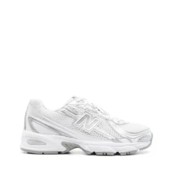 740 Sneaker
