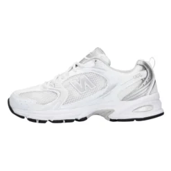 530 Sneakers