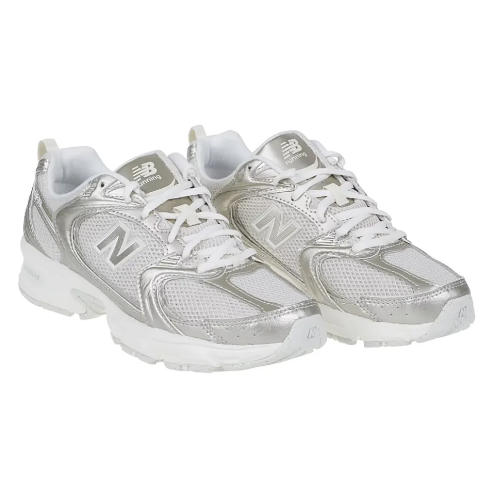 530 Sneakers