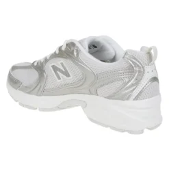 530 Sneakers