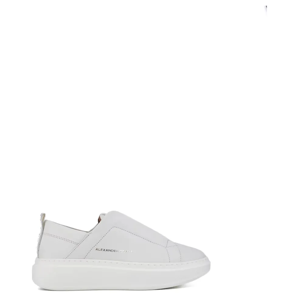 0602 Sneakers