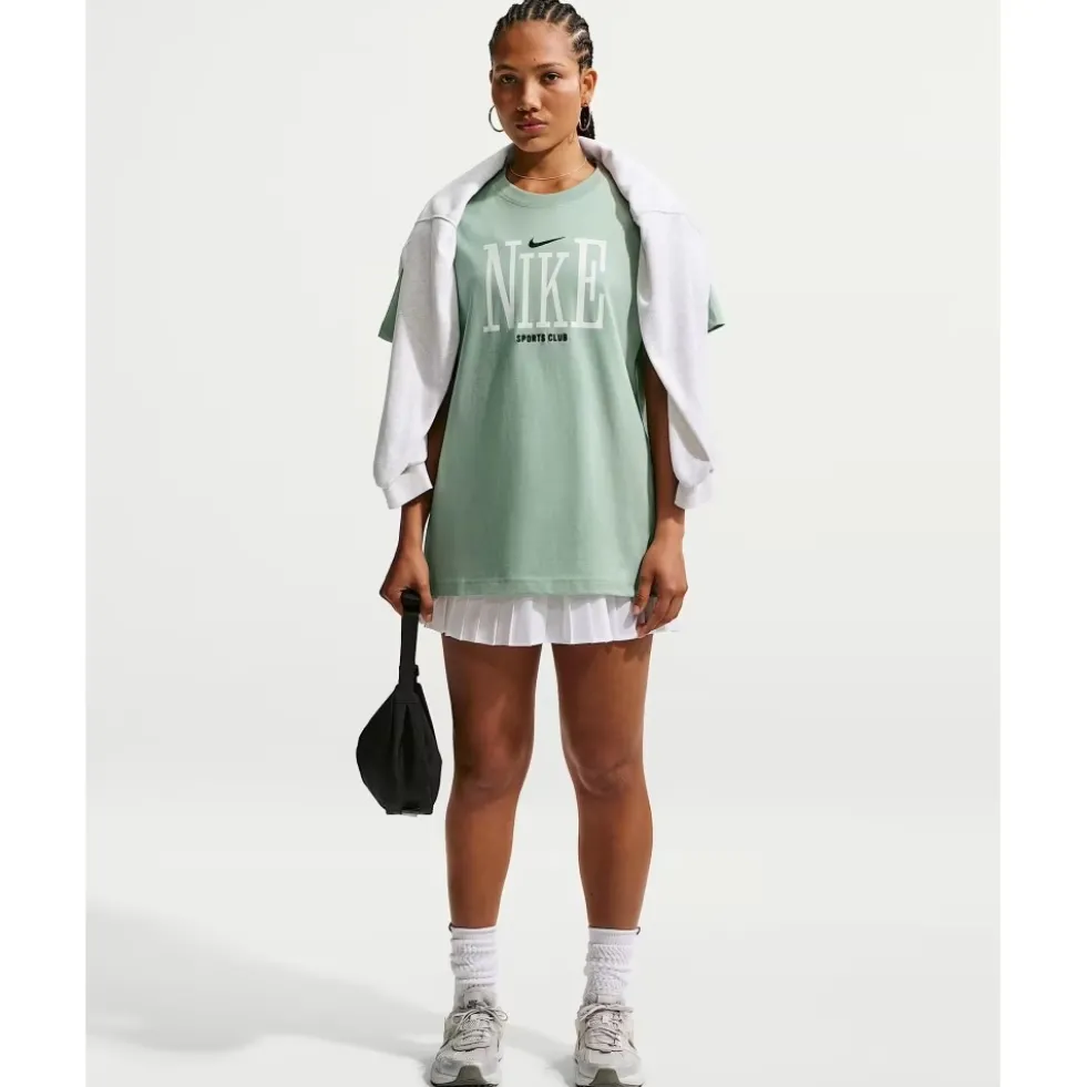 Sportswear Classic Oversized Cotton T-Shirt
