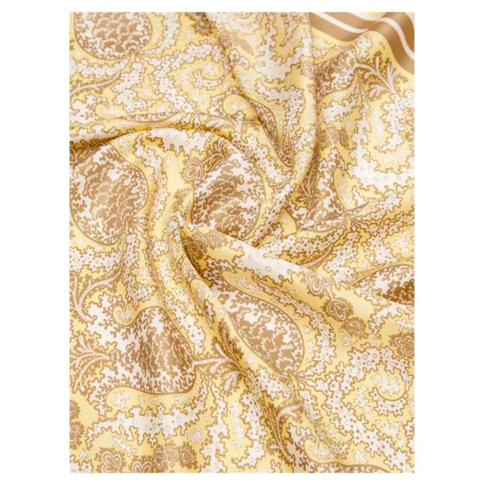 Square Foulard