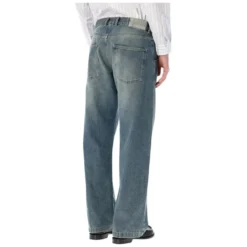 Straight Cut Jeans
