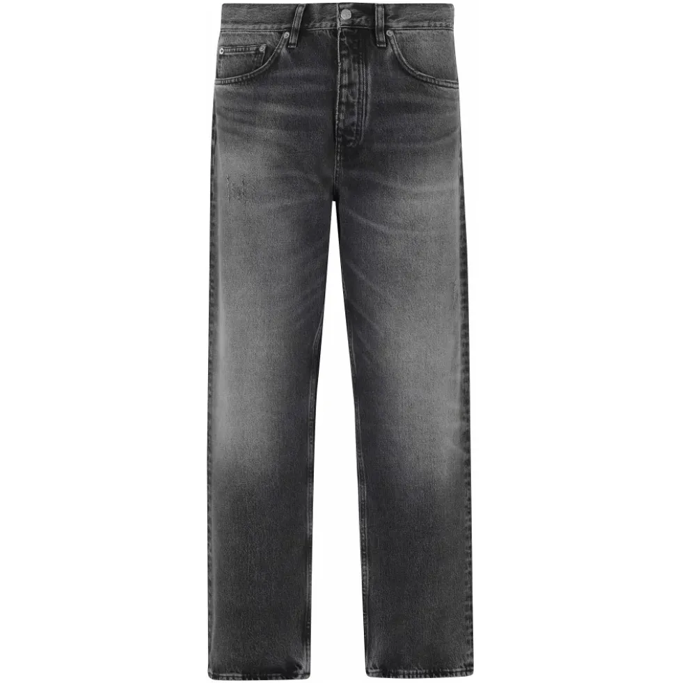 Straight Jeans