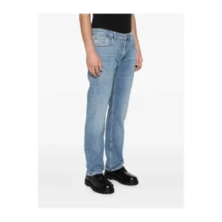 Straight Jeans