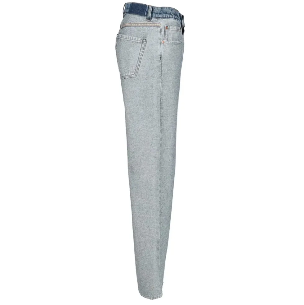 Straight-leg Jeans