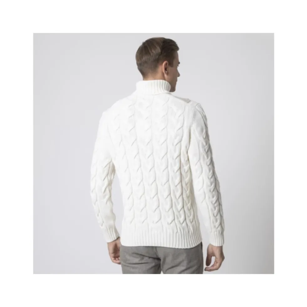 Strikket sweater med rullekrave