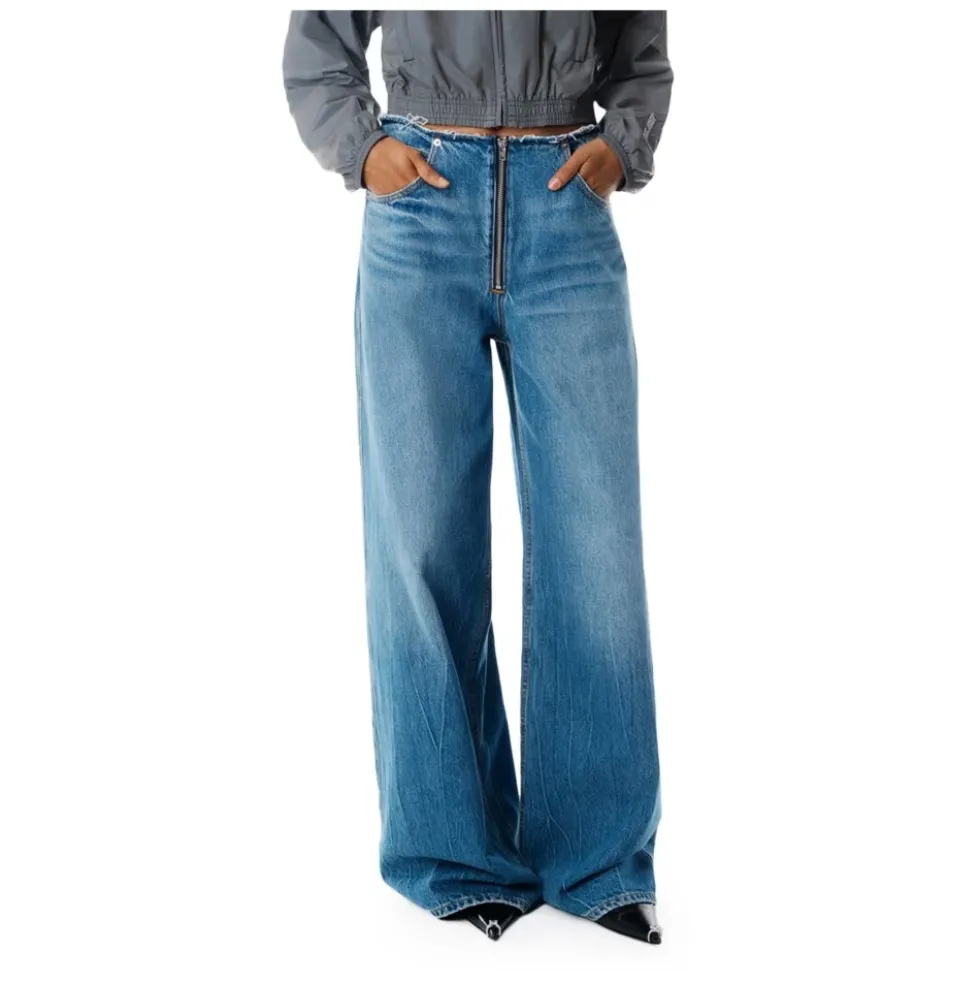 Surge Low-Rise Wide Leg Jean